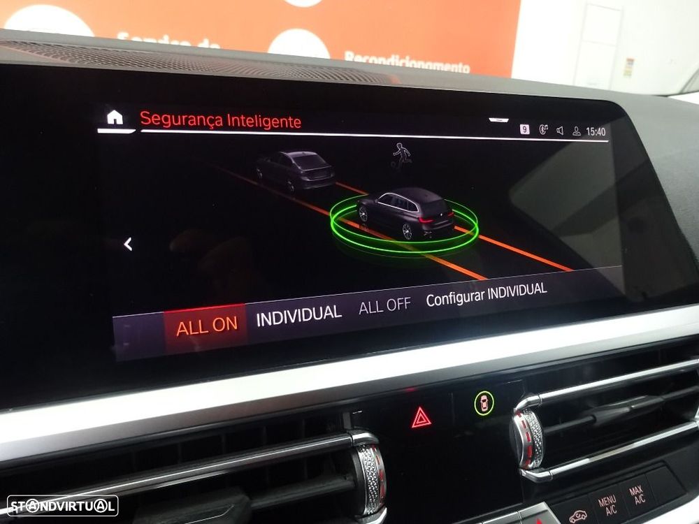 BMW 318 d Line Sport Auto - 27