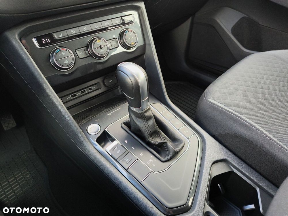Volkswagen Tiguan - 21