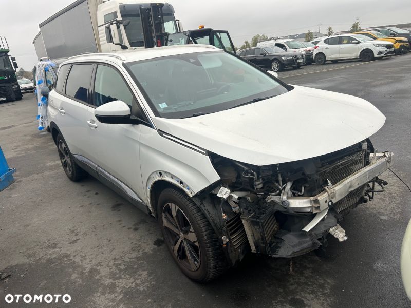 Peugeot 5008 - 2