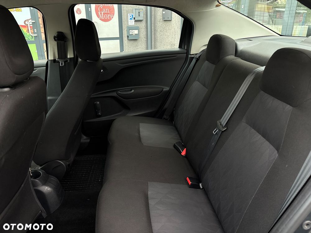 Citroën C-Elysée 1.6 HDi Seduction - 14