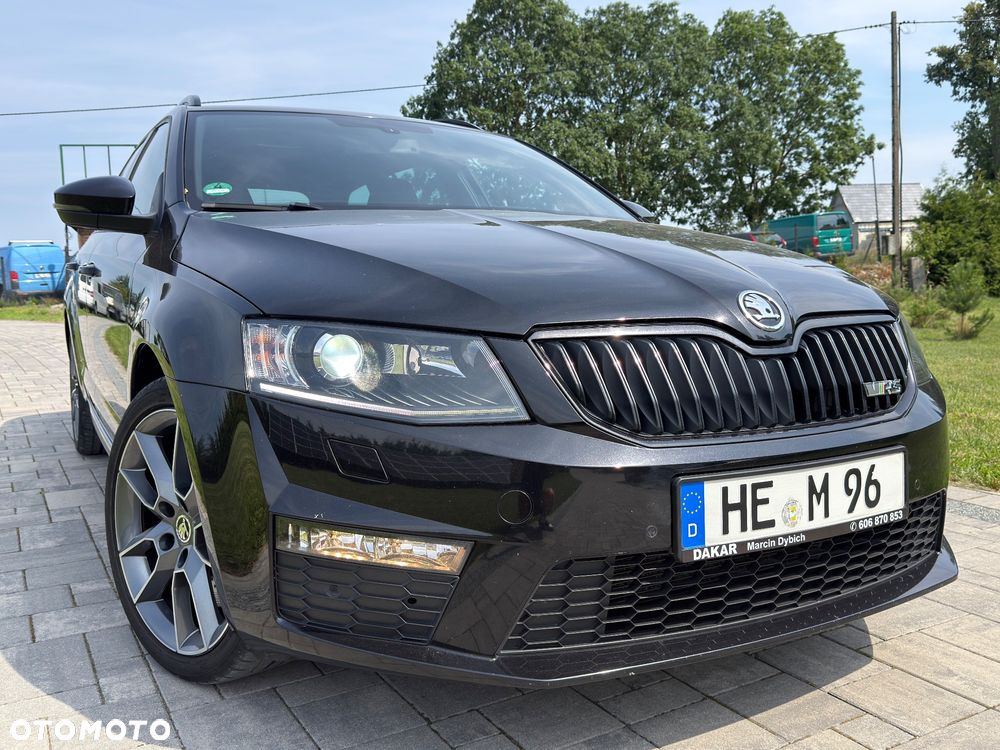 Skoda Octavia 2.0 TDI RS DSG - 2