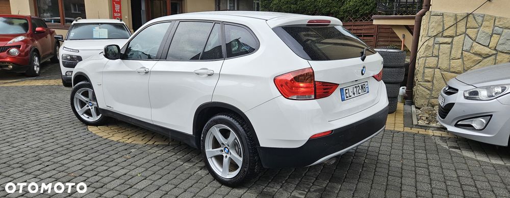 BMW X1 sDrive18d Sport Line - 16