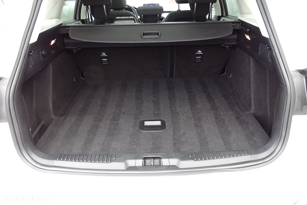 Ford Focus 1.5 EcoBlue STart-Stopp-System TITANIUM - 25