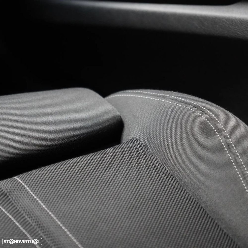 BMW 318 Gran Turismo d Line Sport Auto - 24