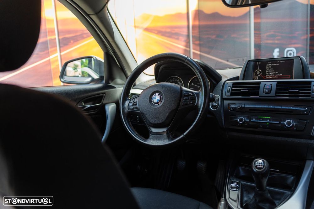 BMW 116 d EDynamics Line Urban - 8
