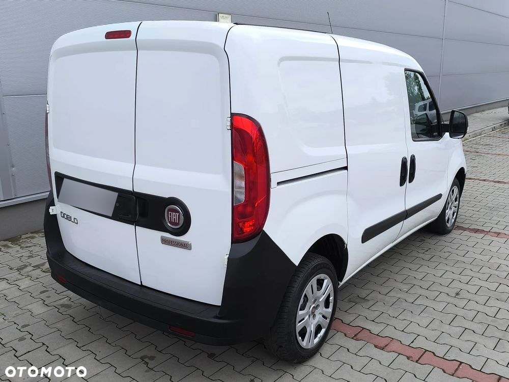 Fiat Doblo - 11
