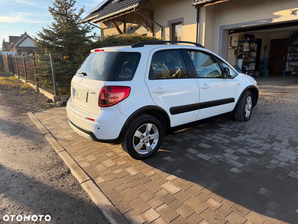 Suzuki SX4 1.5 Comfort - 2