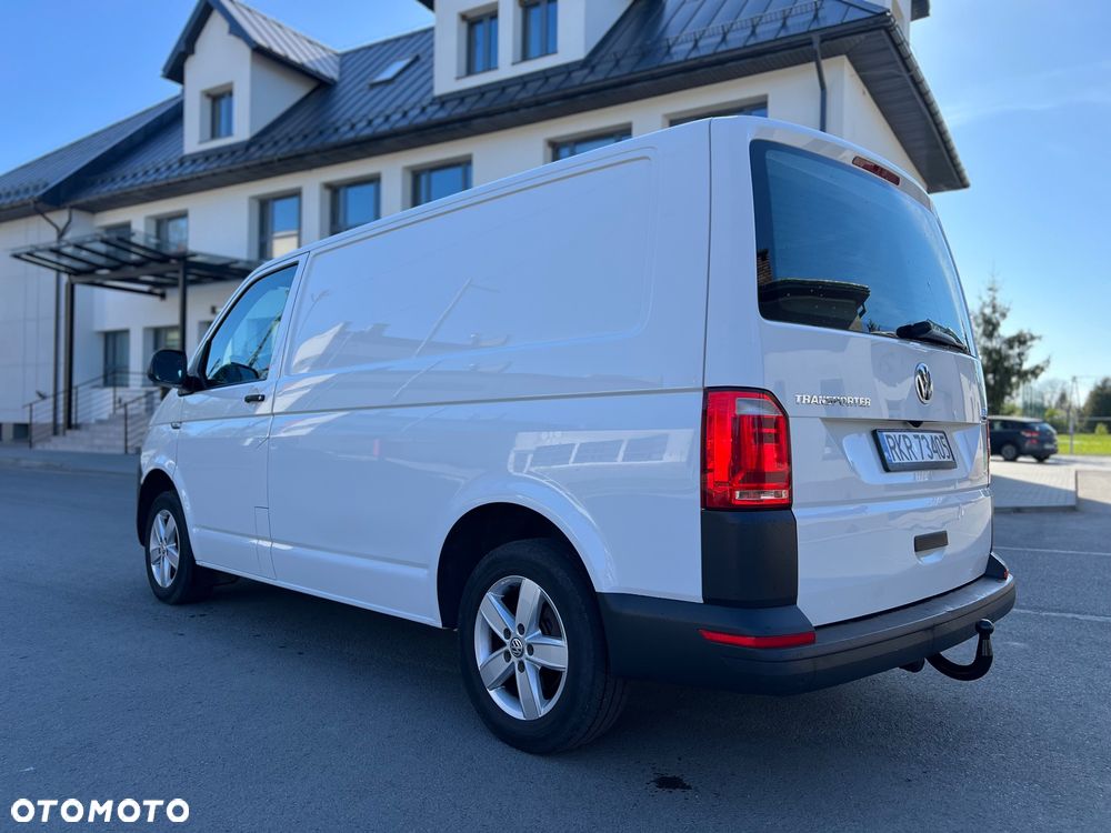 Volkswagen Transporter - 8