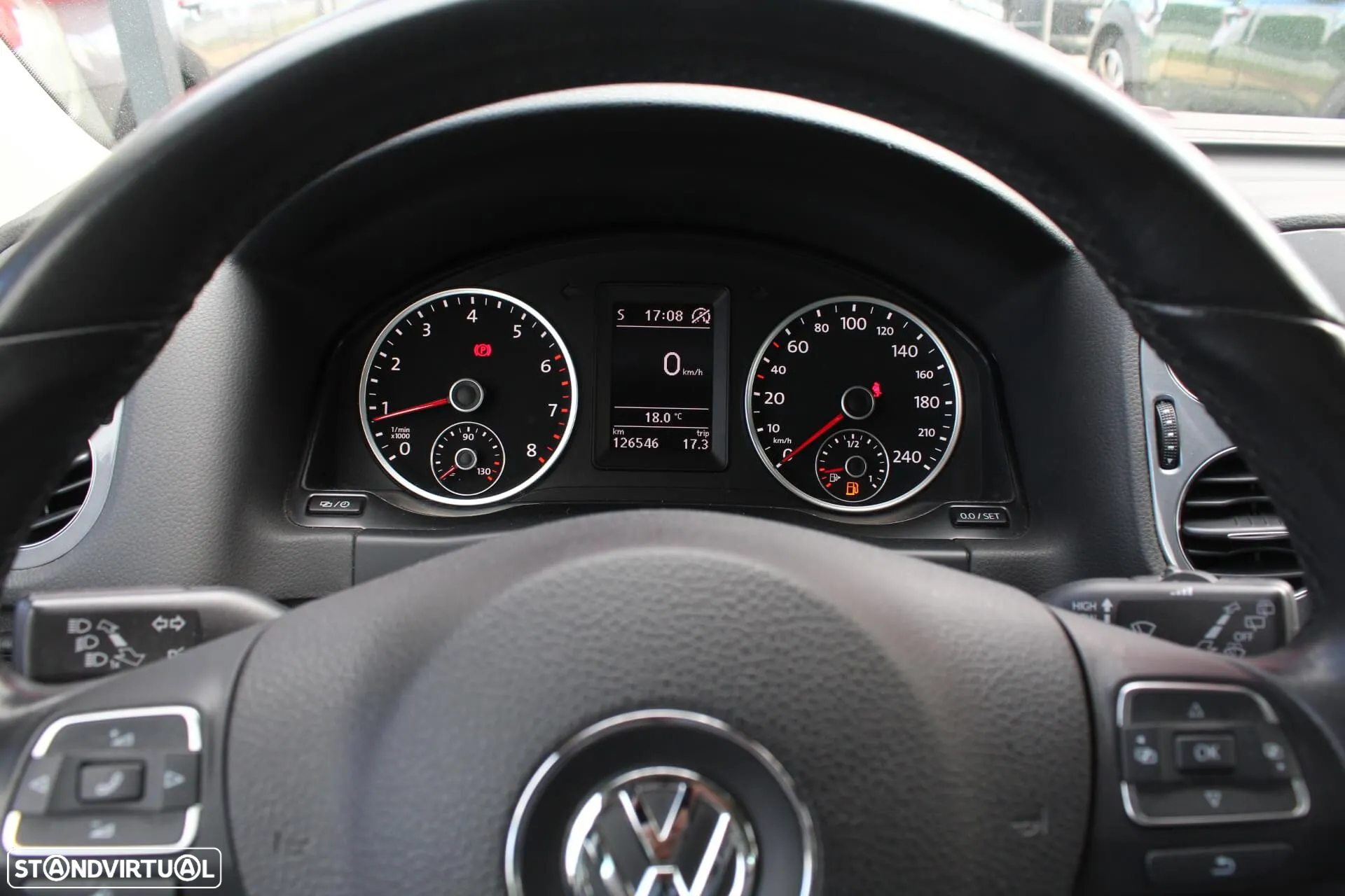 VW Tiguan 1.4 TSi Trend BlueMotion - 18