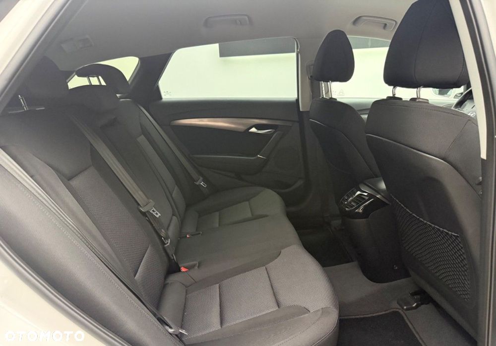 Hyundai i40 - 19