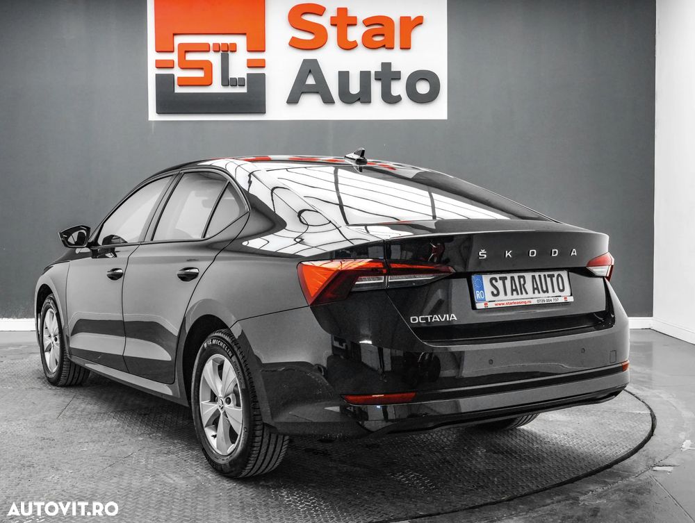 Skoda Octavia 2.0 TDI DSG Style - 4