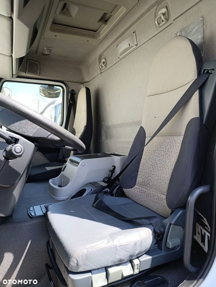 FOTEL KIEROWCY RENAULT MIDLUM PREMIUM DXI EURO 4 EURO 5 - 3