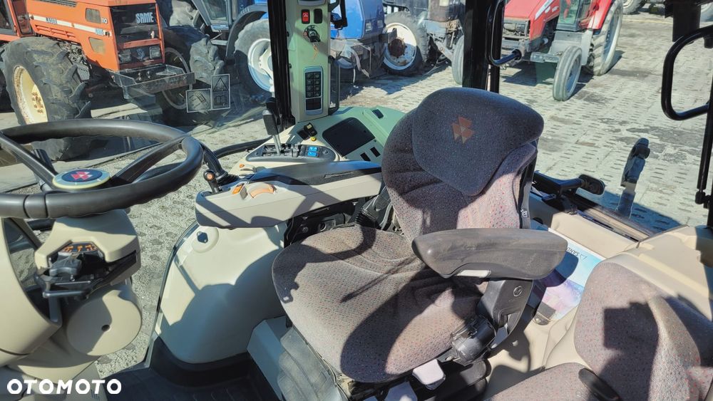 Massey Ferguson 5611 - 26