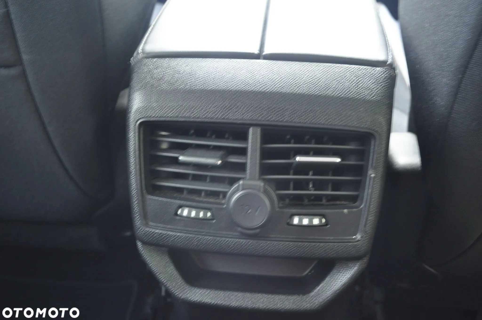 Peugeot 3008 BlueHDi 120 Stop & Start EAT6 Allure - 12