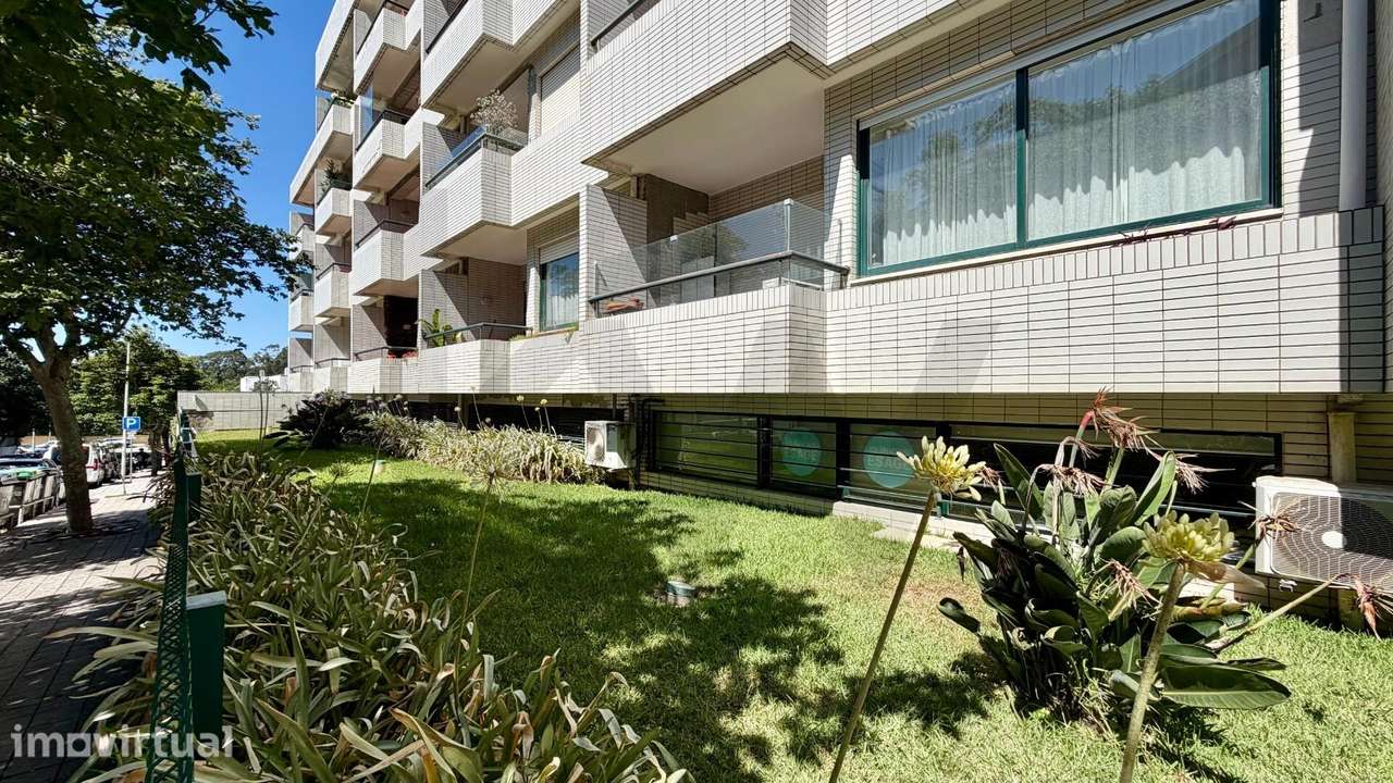 T1 Nevogilde Premium | Varanda Poente, Vista Parque e Garagem - Grande imagem: 2/23