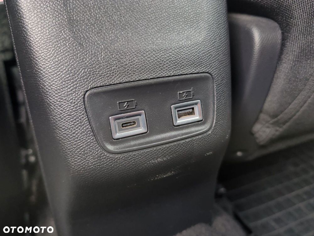 Peugeot 2008 - 31