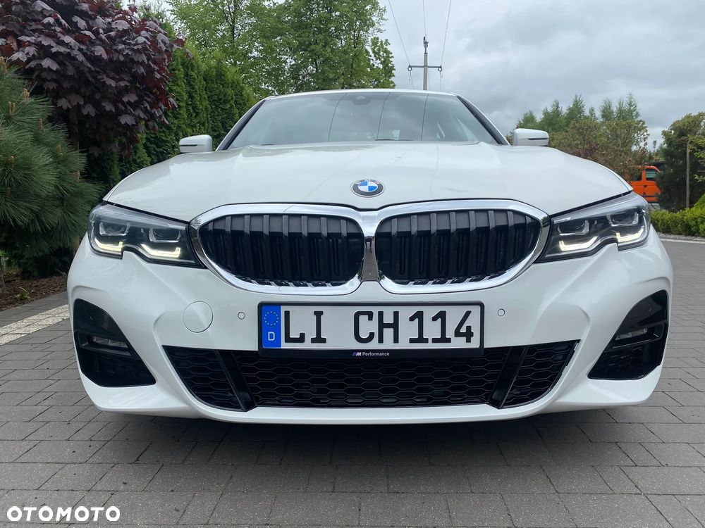 BMW Seria 3 - 21