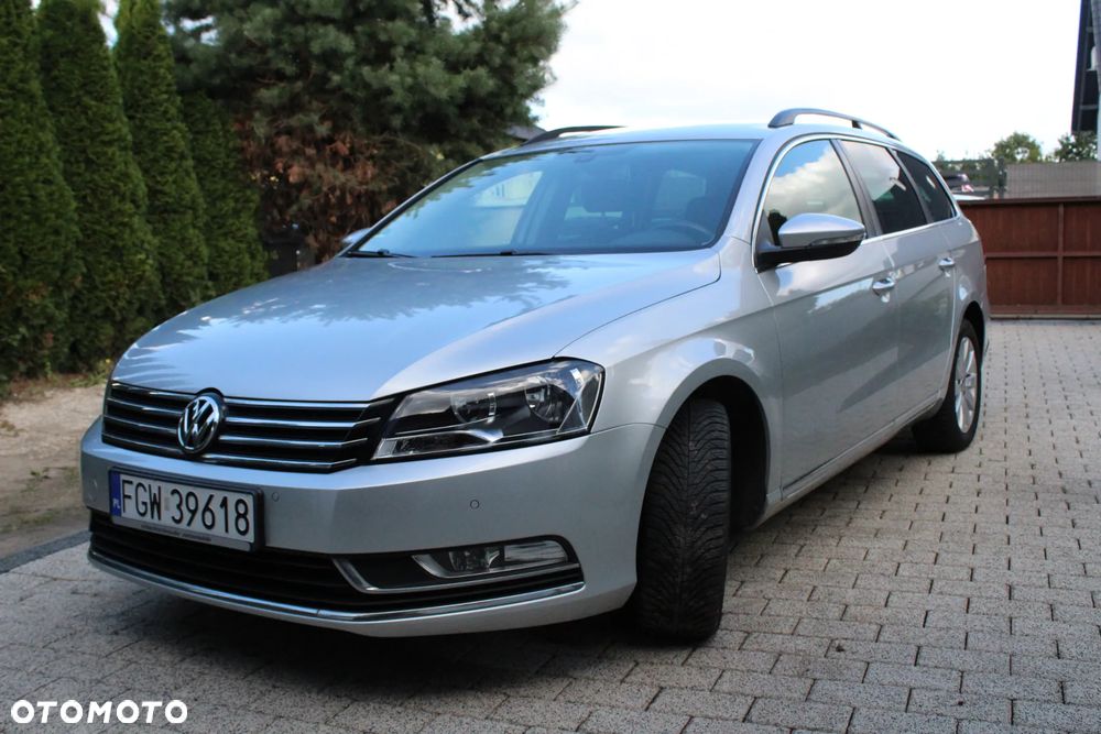Volkswagen Passat - 2