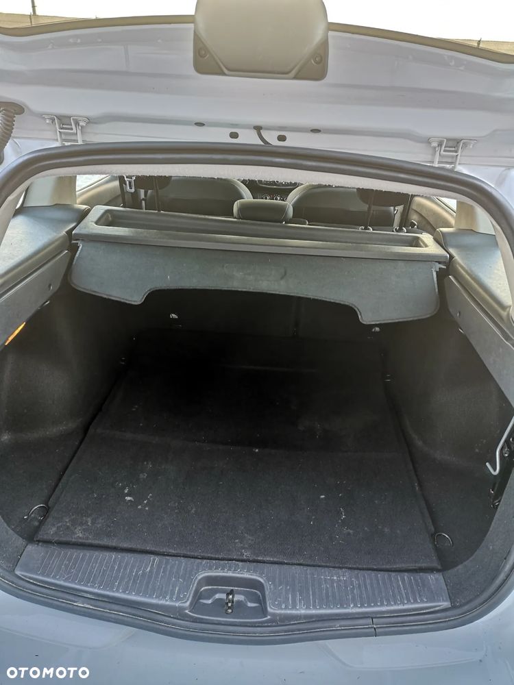 Dacia Logan 0.9 TCe Laureate S&S - 11