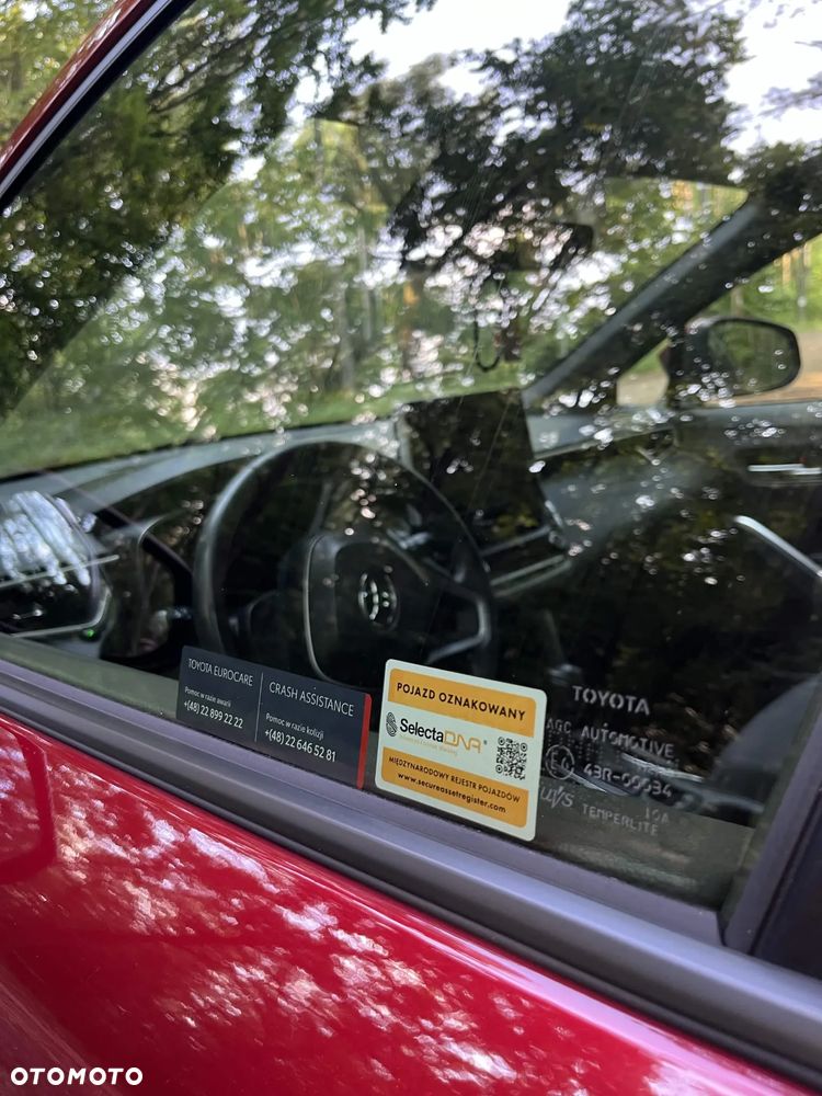 Toyota Corolla Cross - 18