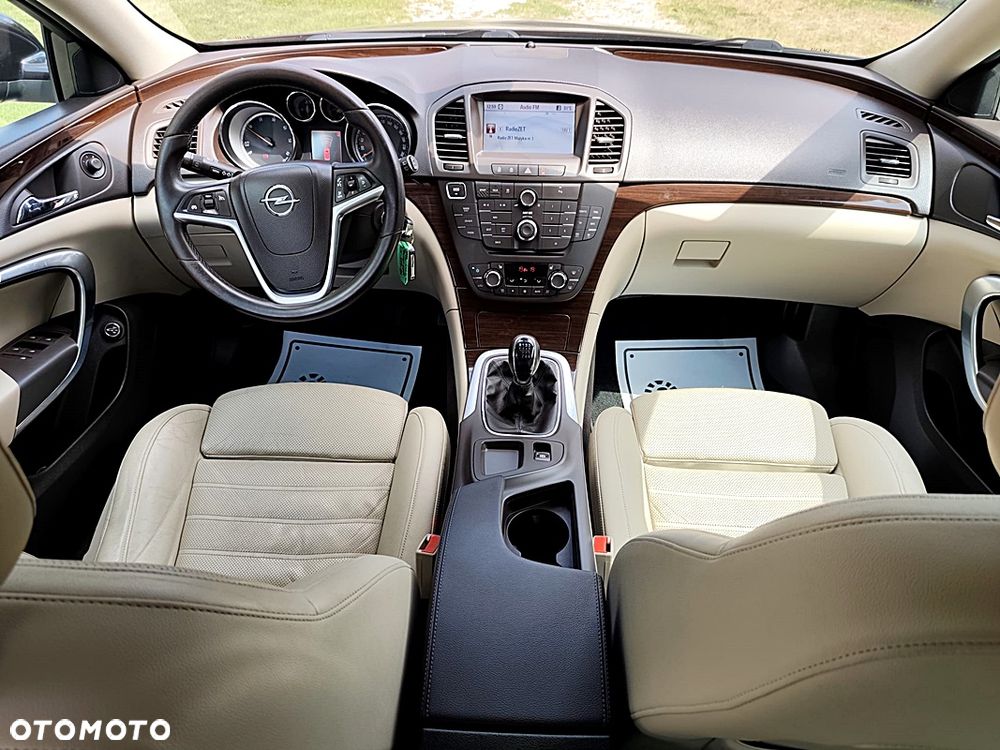 Opel Insignia 2.0 CDTI 4x4 Design Edition - 17