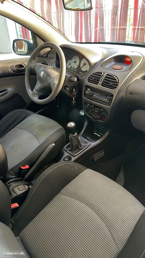 Peugeot 206 CC 1.6 - 3