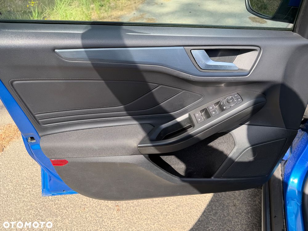 Ford Focus 1.5 EcoBlue Start-Stopp-System ACTIVE DESIGN - 30