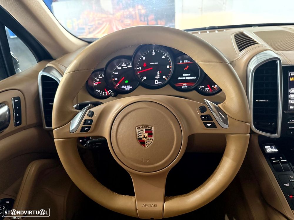 Porsche Cayenne Tiptronic - 18