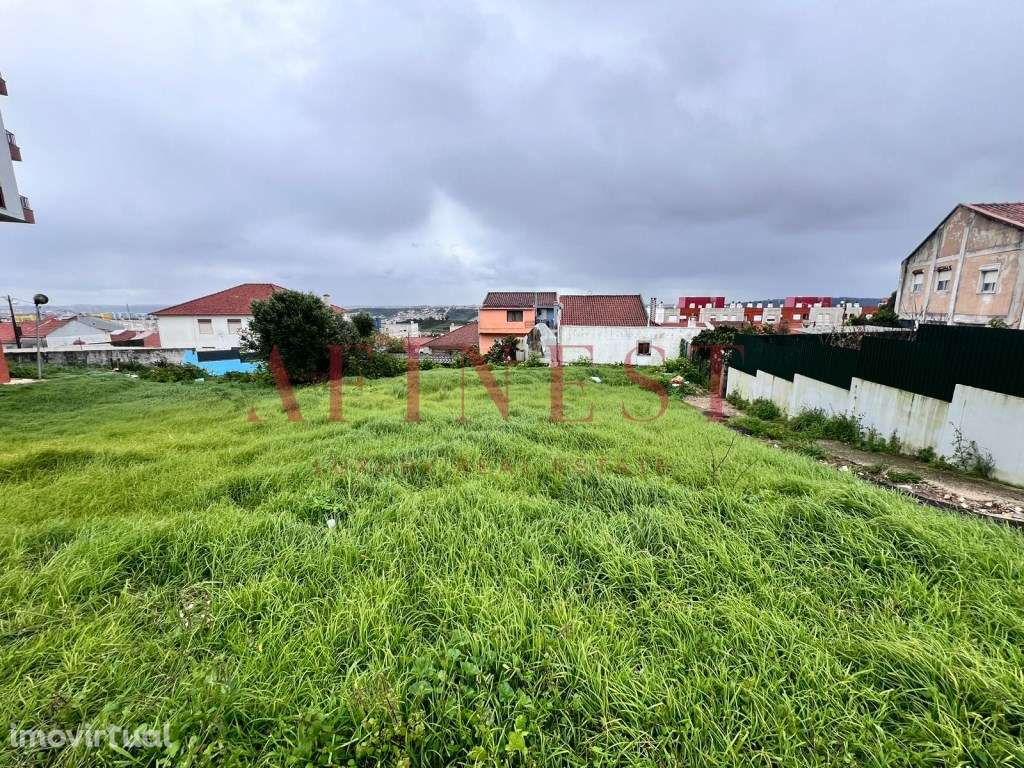 TERRENO URBANO NO CASAL DA MIRA - AMADORA - Grande imagem: 2/2