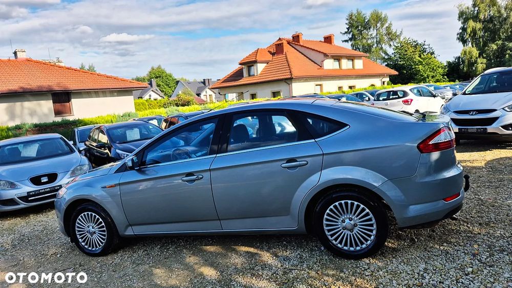 Ford Mondeo 2.0 FF Ghia - 18
