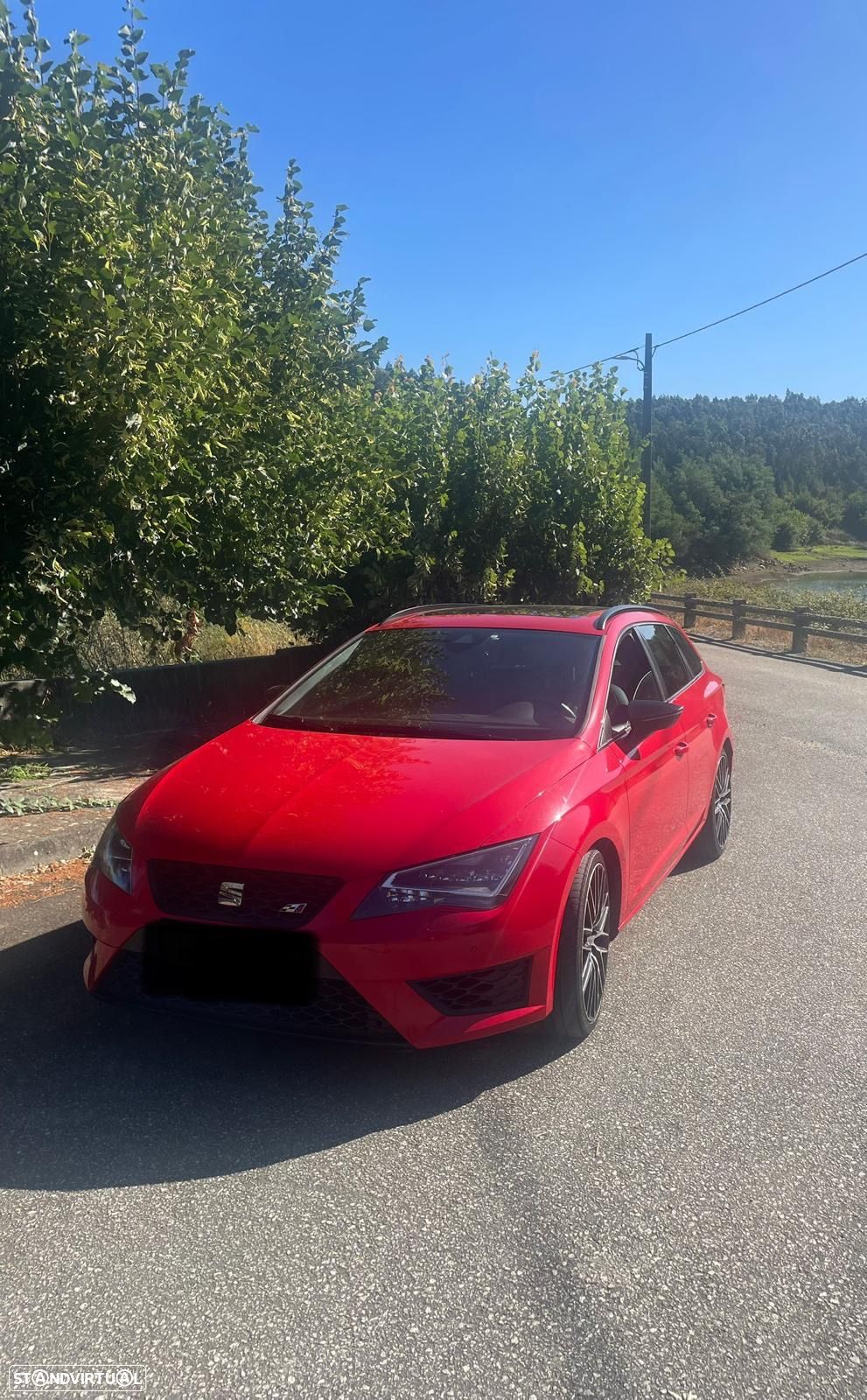 SEAT Leon ST 2.0 TSI Cupra DSG S/S - 1