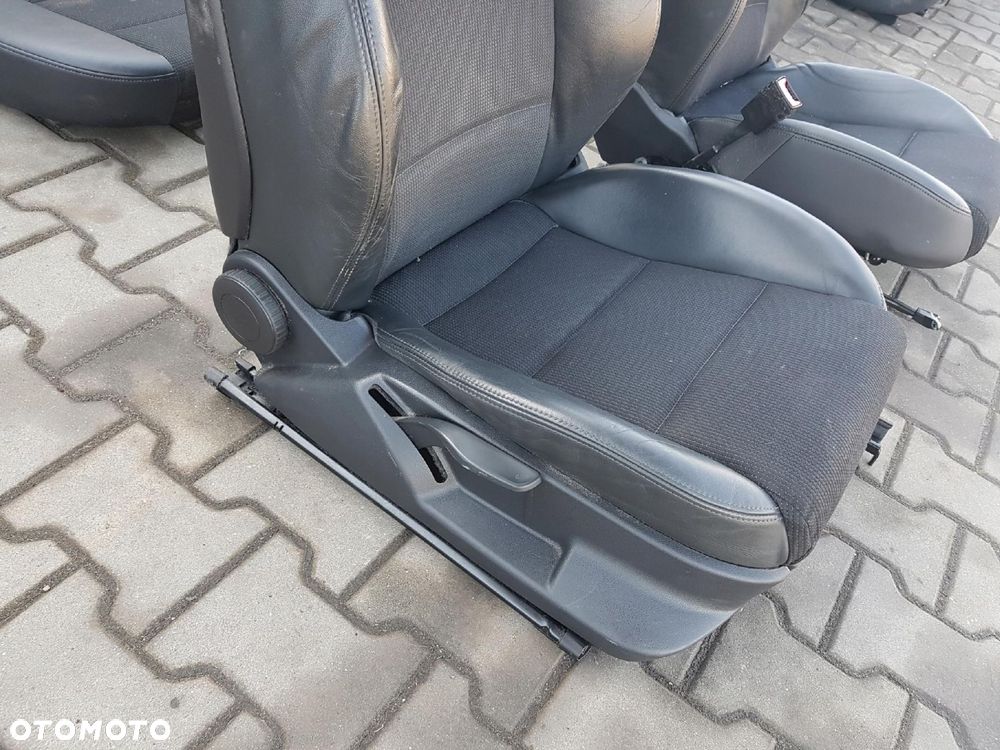 AUDI A3 8P S-LINE FOTELE PÓŁSKÓRY KANAPA 5D SPORTBACK - 7