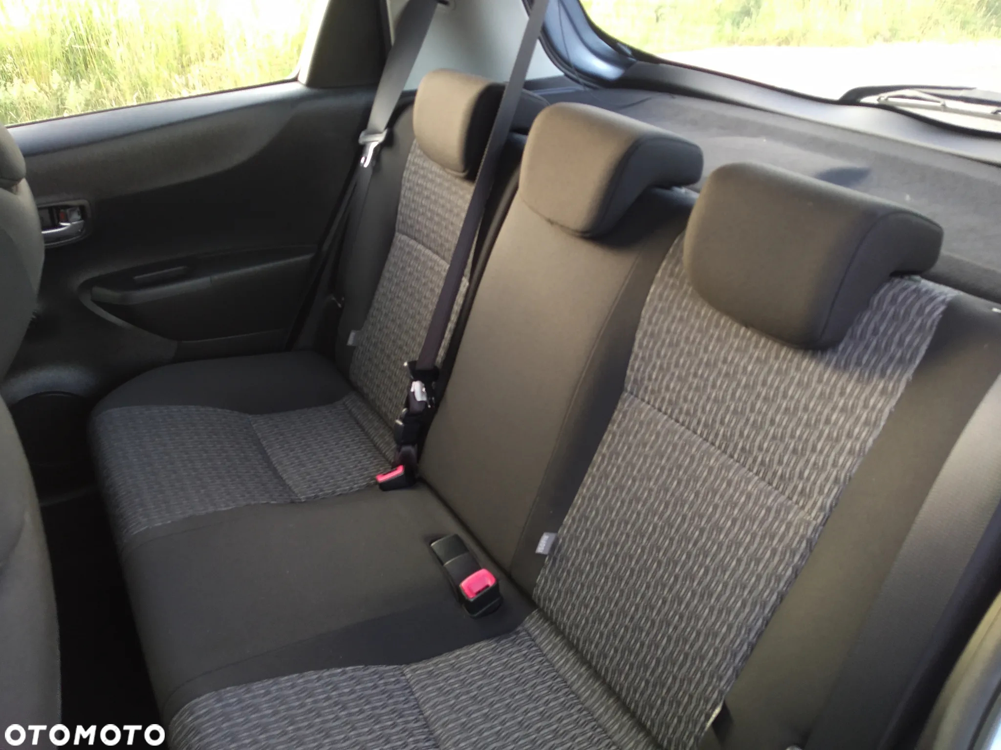 Toyota Yaris 1.33 VVT-i Edition - 11