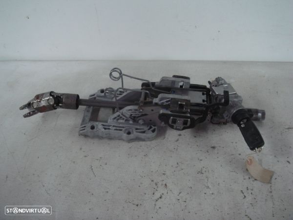 Coluna Direção Volkswagen Passat (3B3) - 1