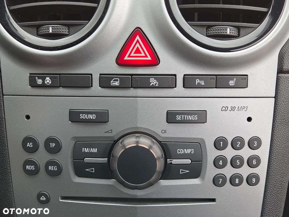 Opel Corsa 1.4 16V Satellite - 7