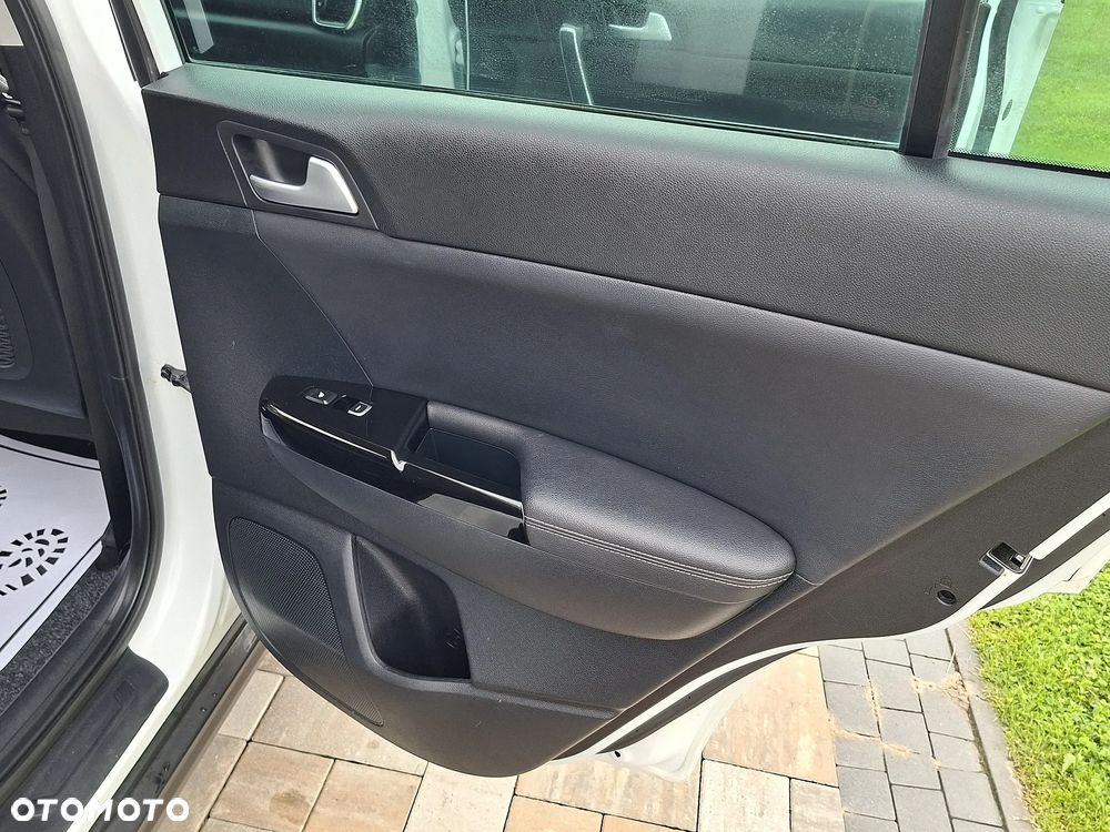 Kia Sportage - 28