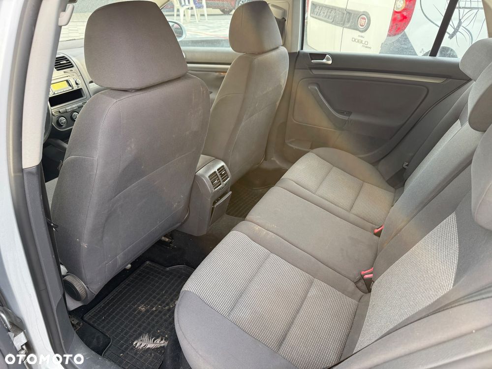 Volkswagen Golf 1.9 TDI DPF Comfortline - 8