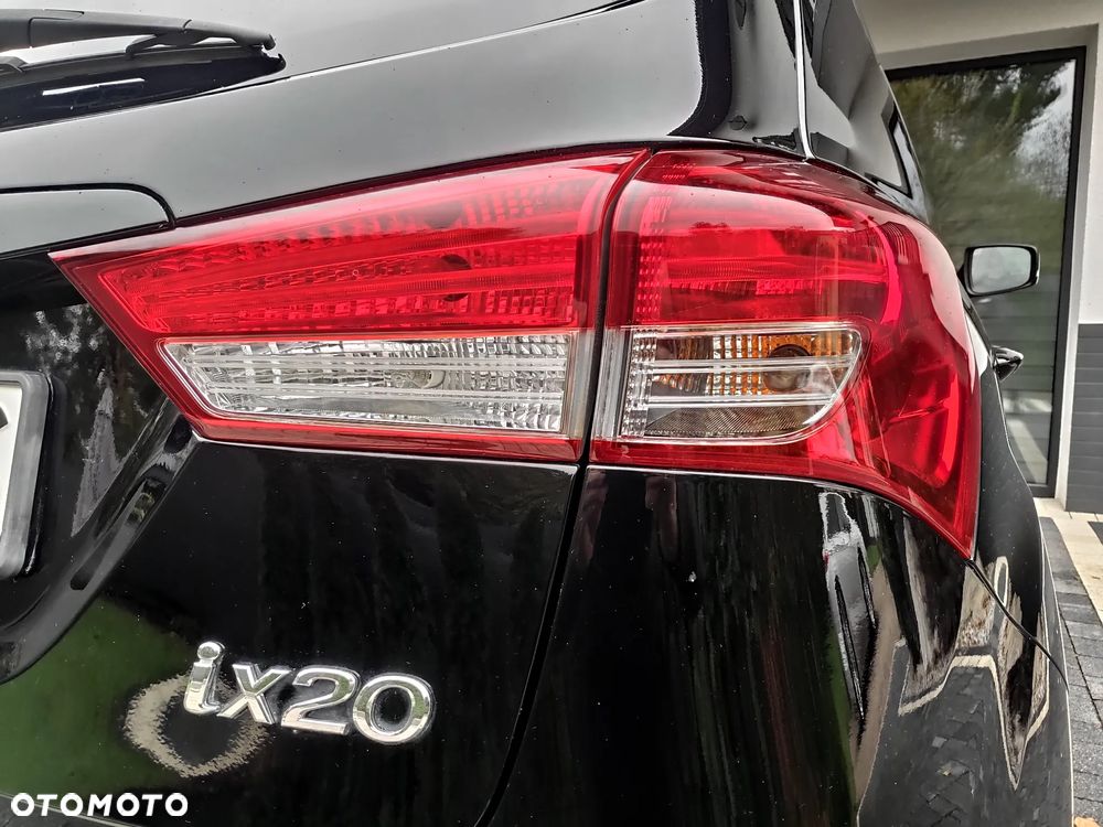 Hyundai ix20 - 21