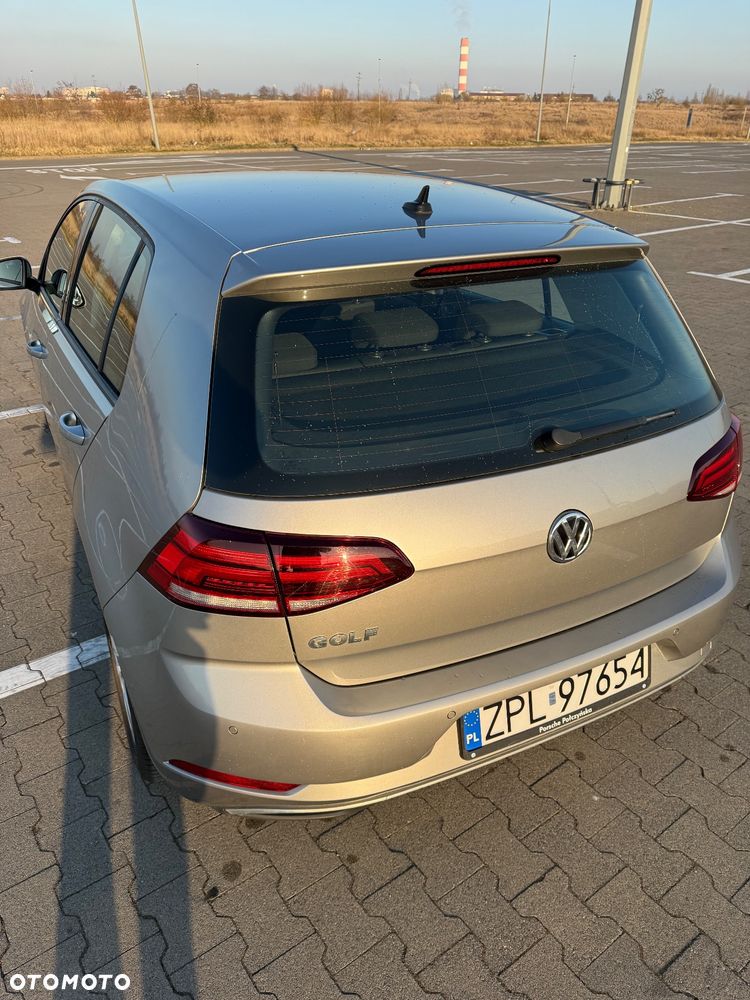 Volkswagen Golf 1.4 TSI BMT Comfortline - 10