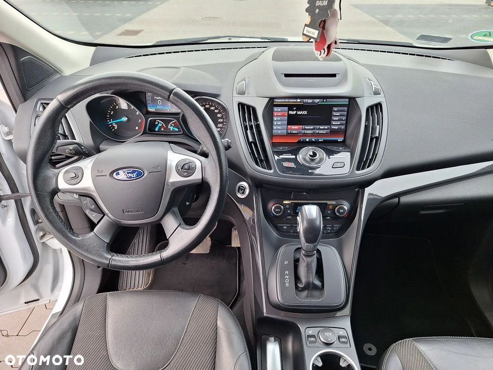 Ford Kuga 1.5 EcoBoost 4x4 Titanium - 17