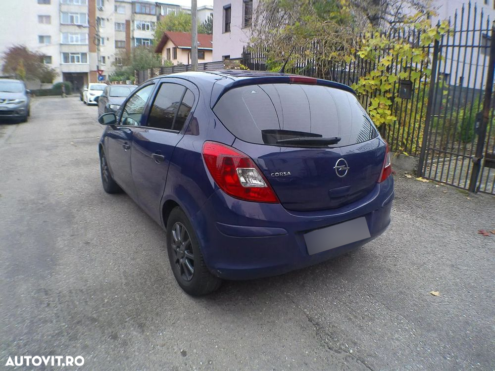 Opel Corsa 1.2 Essentia - 6