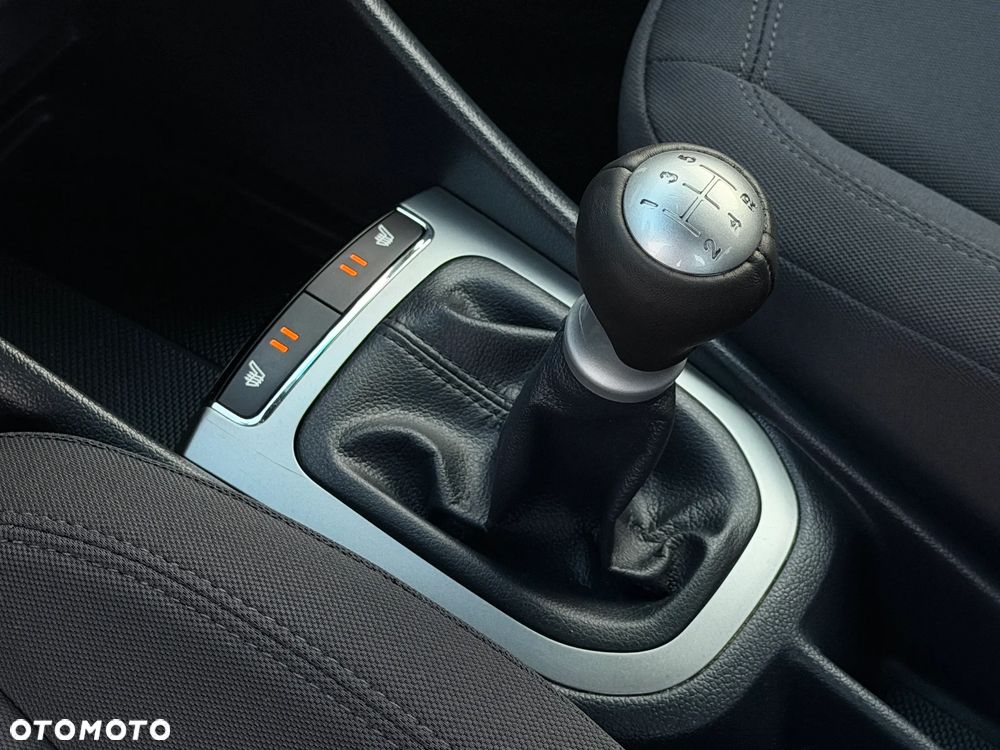 Kia Rio 1.2 ISG Uefa Euro 2016 - 29