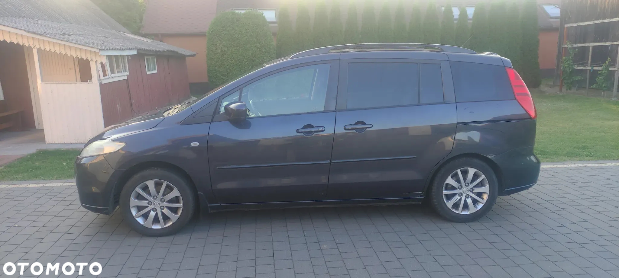 Mazda 5 - 24