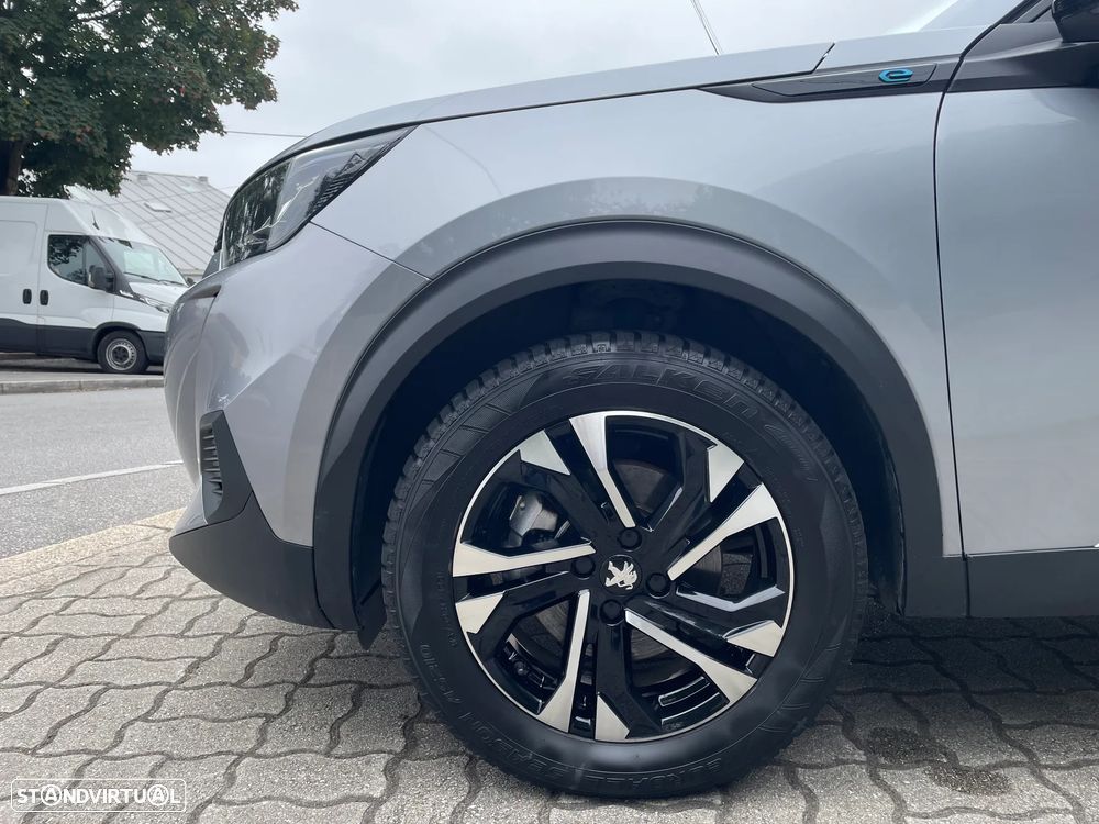Peugeot e-2008 Allure Pack - 10