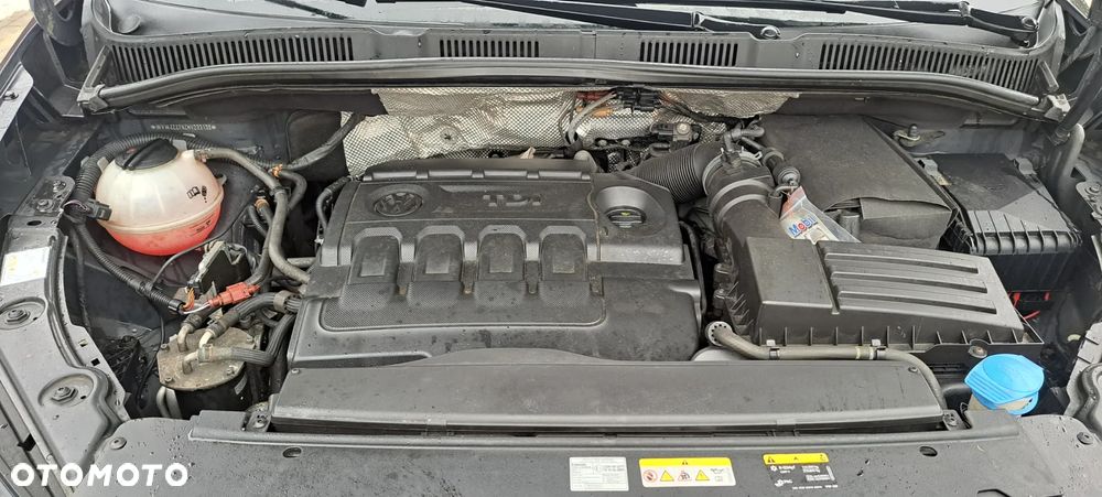 Volkswagen Sharan 2.0 TDI (BlueMotion Technology) Highline - 18