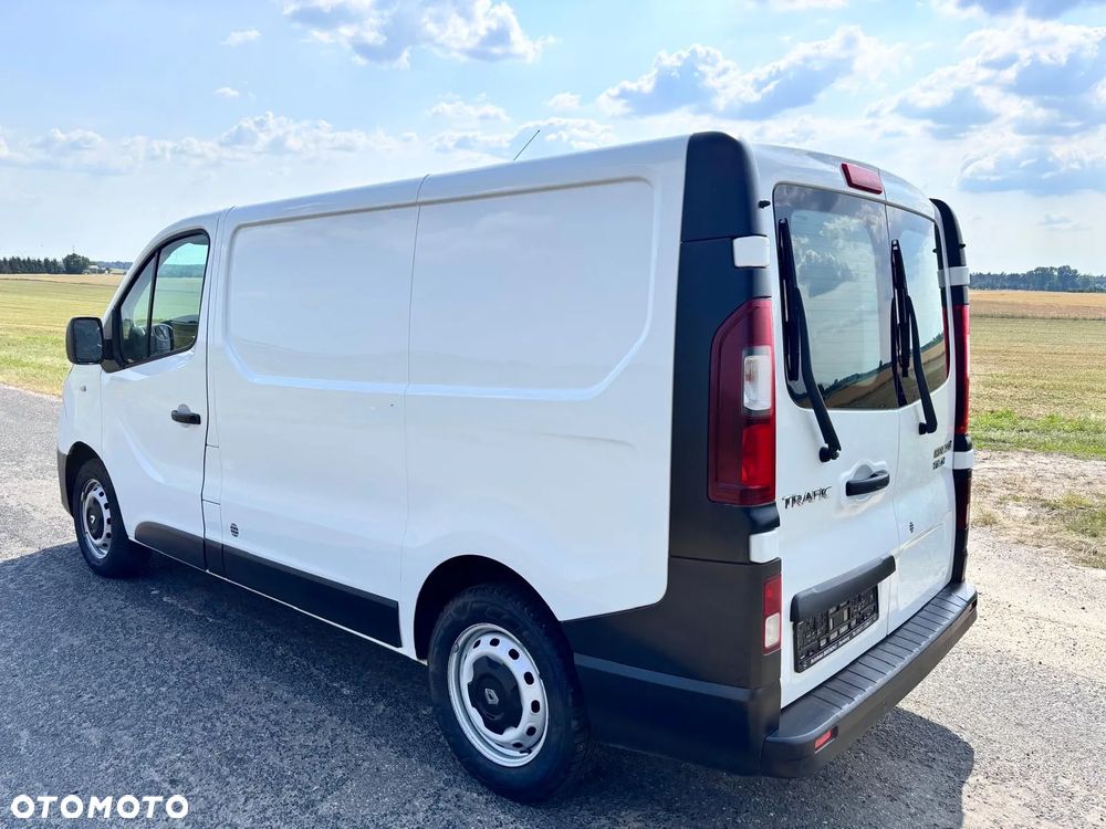 Renault TRAFIC - 6