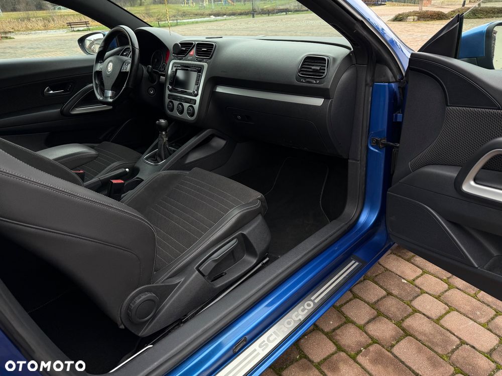 Volkswagen Scirocco 2.0 TDI Edition - 8