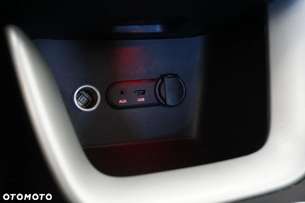 Kia Ceed 1.4 Business Line - 32
