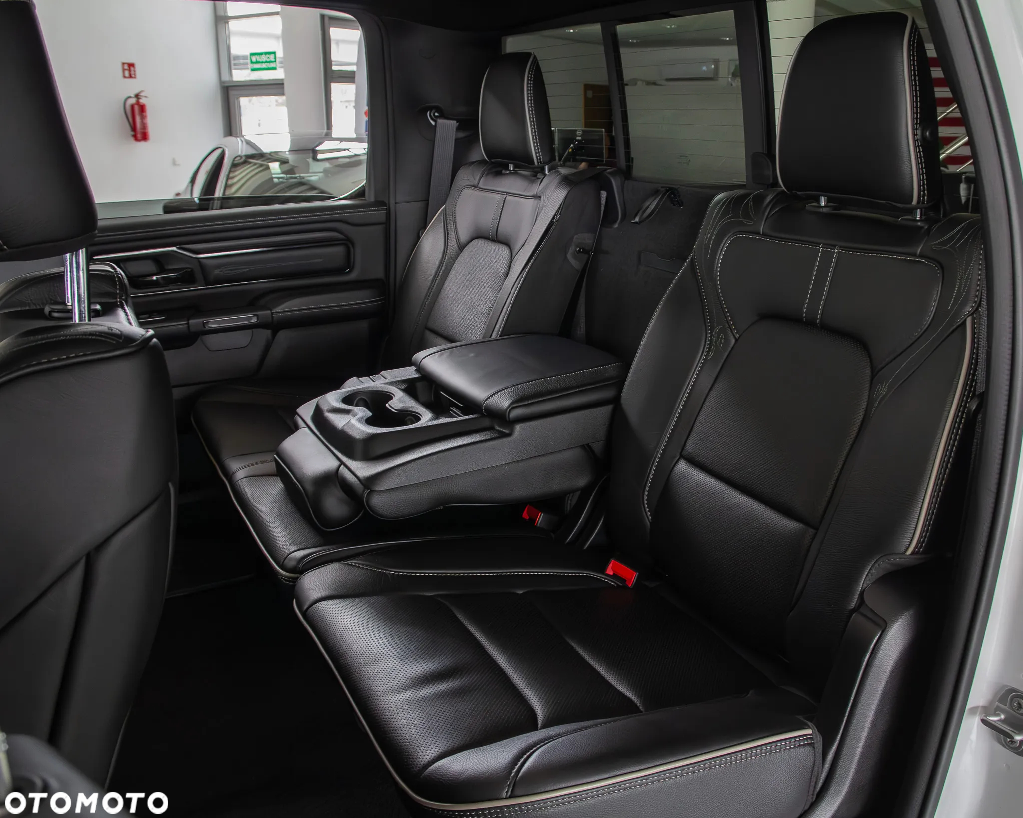 RAM 1500 Crew Cab Limited - 12