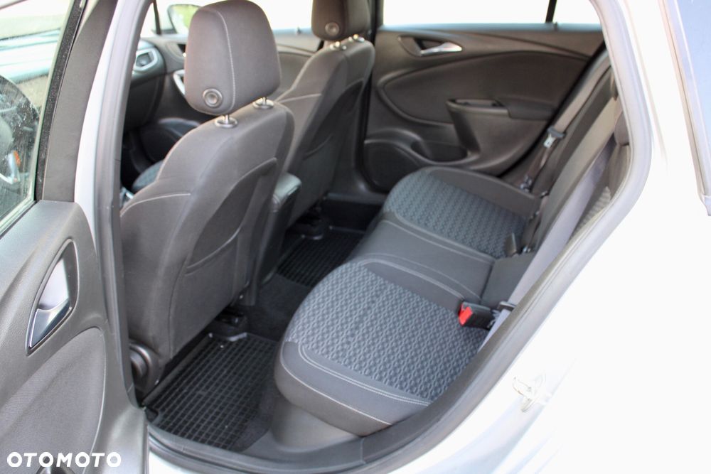 Opel Astra 1.6 CDTI Dynamic S&S - 6